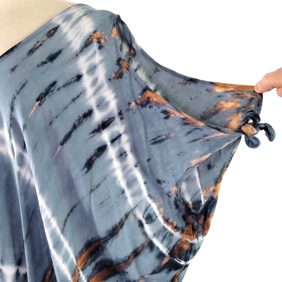 Suzie Blue Hippie Tie Dye Tie-Shoulder Kaftan Poncho Cover-Up Women's One Size - Picture 4 of 9